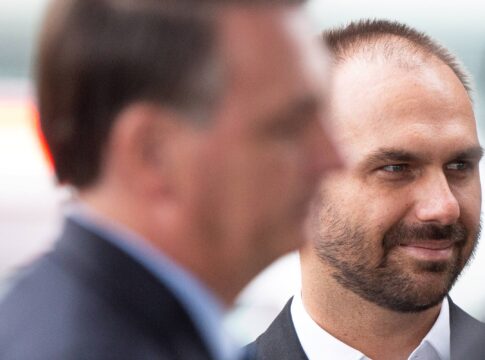 eduardo-acusa-moraes-de-perseguicao-apos-ida-de-bolsonaro-a-papudinha.-video