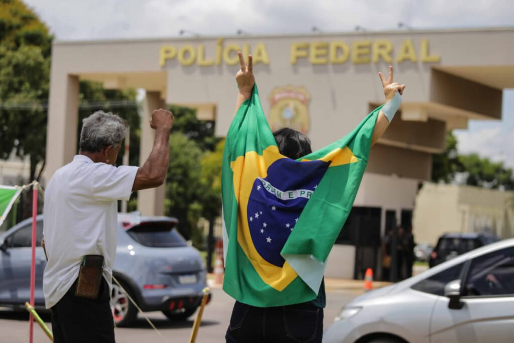 o-alivio-na-pf-apos-transferencia-de-bolsonaro-para-a-papudinha