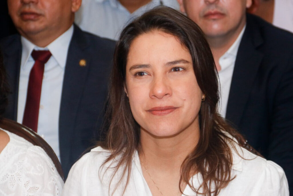 deputado-pede-apuracao-sobre-grupo-empresarial-ligado-a-familia-de-governadora