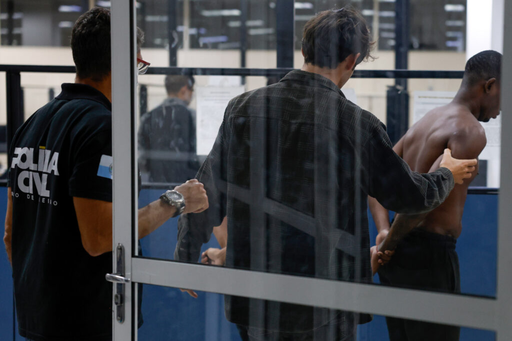 policia-do-rio-de-janeiro-prende-lider-do-cv-ligado-a-morte-de-pm