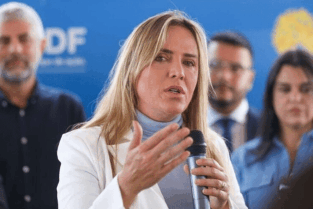 celina-diz-que-papudinha-“amplia-condicao-humanitaria”-de-bolsonaro