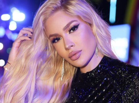 karoline-lima-surpreende-com-fotos-dela-de-12-anos-atras