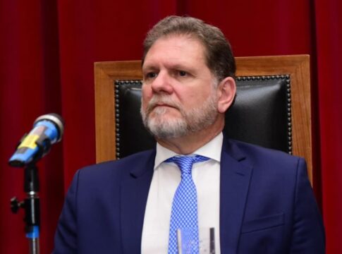 corrupcao:-ex-prefeito-de-campos-do-jordao-e-servidores-sao-condenados