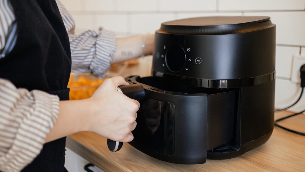 3-alimentos-que-voce-nunca-deve-colocar-na-air-fryer