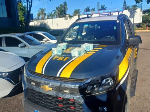 homem-carregava-r$-400-mil-em-dinheiro-vivo-dentro-de-caminhonete