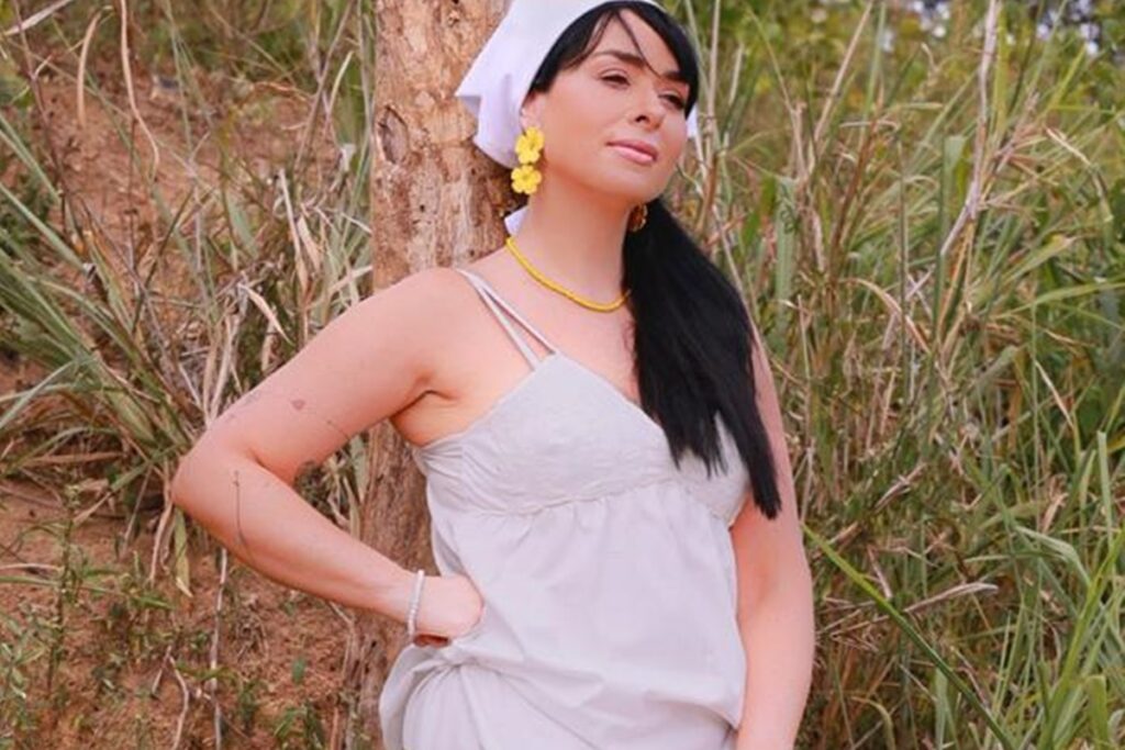 luciana-picorelli-se-inspira-em-lavadeiras-para-ensaio-fotografico