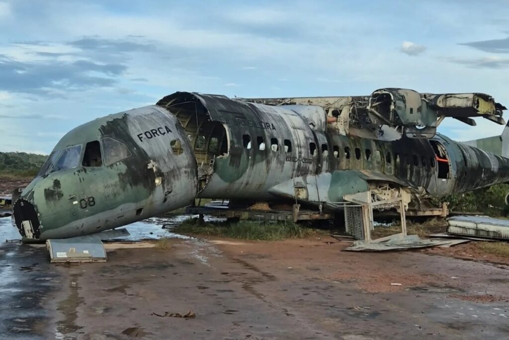 fab-leva-a-leilao-restos-de-aeronave-acidentada-em-2016
