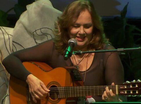 tv-brasil:-jane-duboc-celebra-a-bossa-nova-no-programa-cena-musical