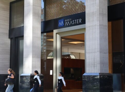 fgc-inicia-pagamento-de-clientes-do-banco-master-com-ate-r$-250-mil