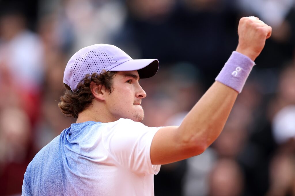 tenis:-joao-fonseca-estreia-no-australian-open-e-abre-temporada-2026