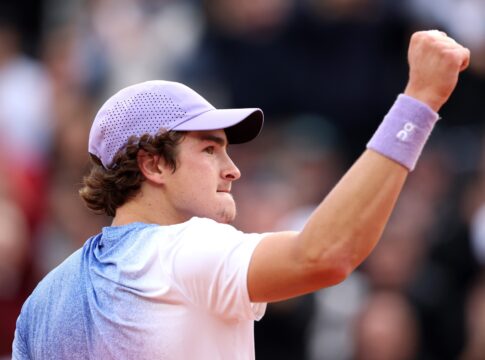 tenis:-joao-fonseca-estreia-no-australian-open-e-abre-temporada-2026