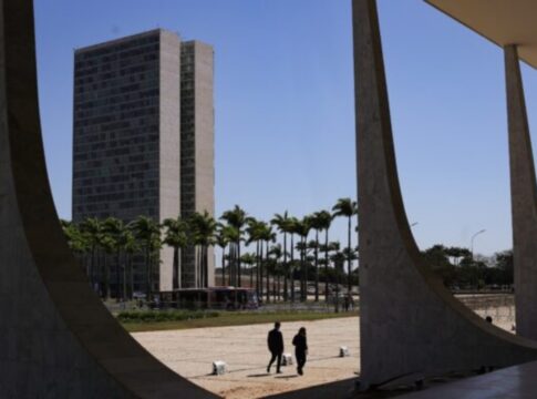 cpi-do-banco-master-une-governo-e-oposicao,-mas-emperra-no-centrao