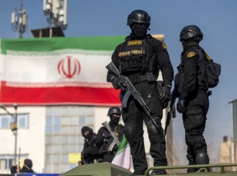 ira:-aiatola-ali-khamenei-admite-que-milhares-morreram-nos-protetos