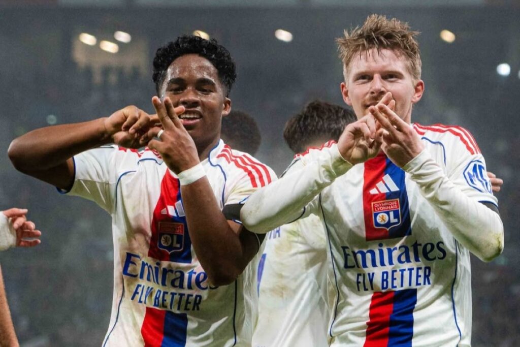 assistencia,-dribles-e-belos-passes:-endrick-volta-a-brilhar-pelo-lyon.-veja-video