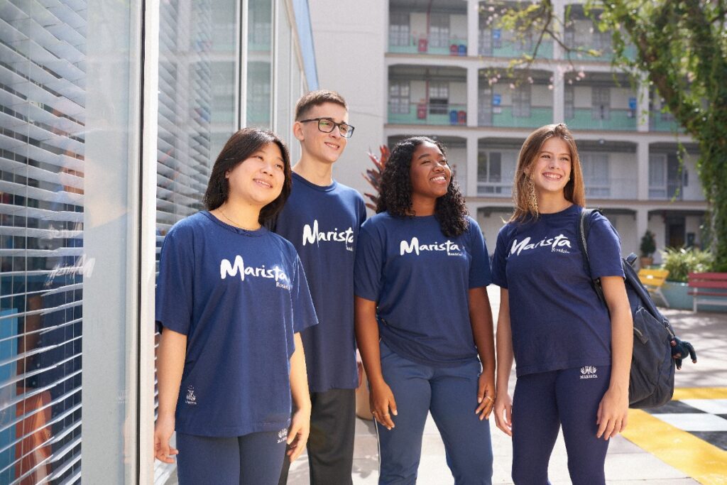 programa-bilingue-da-thomas-reforca-educacao-globalizada-em-escolas