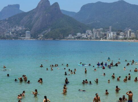 frente-fria-ameniza-calor-e-provoca-chuvas-em-quase-todo-o-brasil