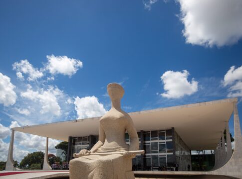 stf-determina-que-municipio-de-goias-reestruture-cargos-comissionados