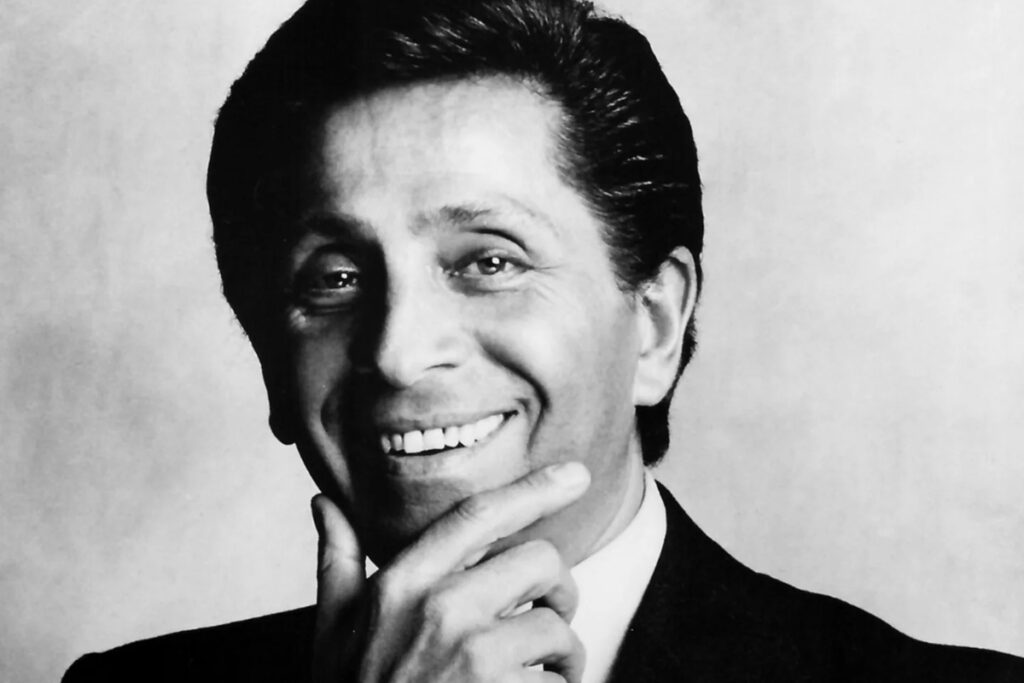 estilista-italiano-valentino-garavani-morre-aos-93-anos