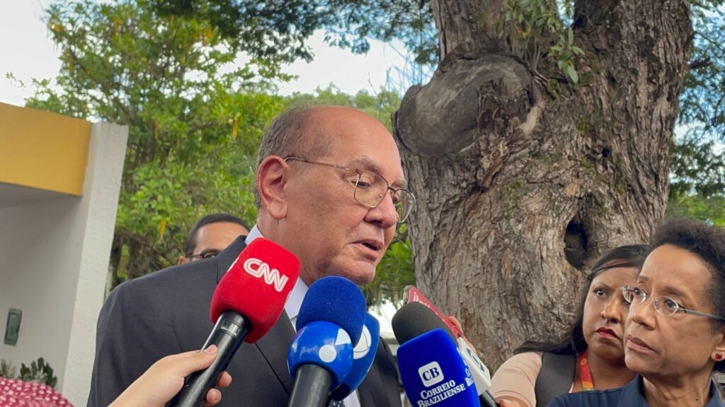 em-velorio-de-jungmann,-gilmar-destaca-“contribuicao-inestimavel”