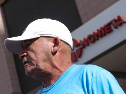 “descobri-pela-televisao”,-diz-pai-de-vitima-morta-por-tecnicos-em-uti.-veja-video