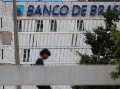 brb-descarta-risco-de-intervencao-e-estuda-vender-ativos-do-master