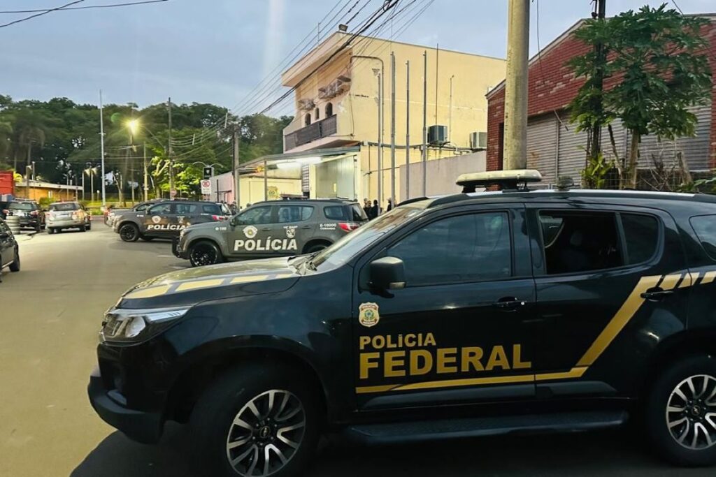 pf-prende-membros-do-pcc-por-esquema-que-trazia-cocaina-da-bolivia