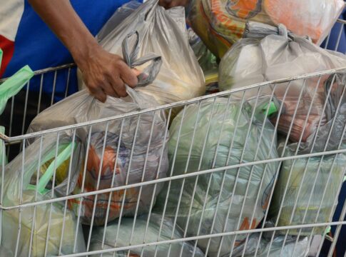 cesta-basica-cai-em-todas-as-capitais-do-pais-no-2o-semestre-de-2025