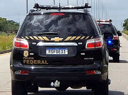 pf-realiza-operacao-para-combater-trafico-de-cocaina-do-pcc