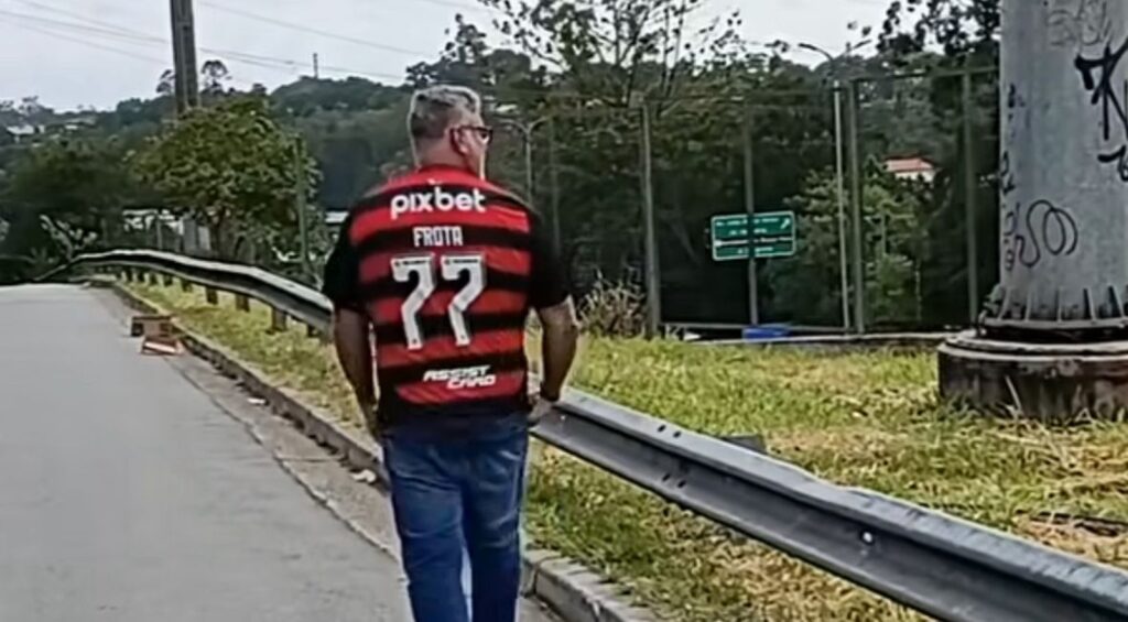 frota-ironiza-ato-de-nikolas:-“caminhada-da-vitoria-do-flamengo”