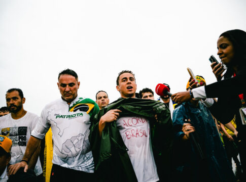 nikolas-conclui-2o-dia-de-caminhada-ate-brasilia-com-73-km-percorridos