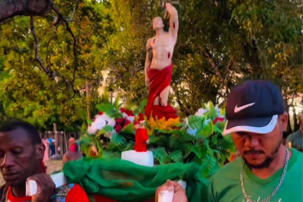 procissao-em-quilombo-de-bacabal-pede-volta-de-criancas-desaparecidas.-video