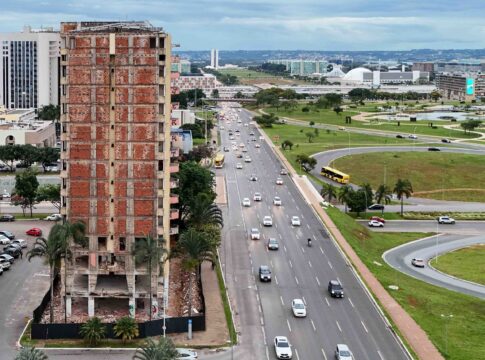iconico-hotel-do-df-sera-demolido-com-uso-de-165kg-de-explosivos