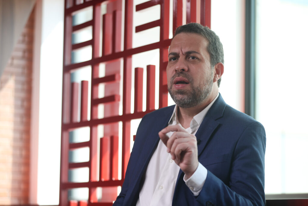 boulos-cobra-banco-central-por-reducao-da-taxa-de-juros:-“agiotagem”