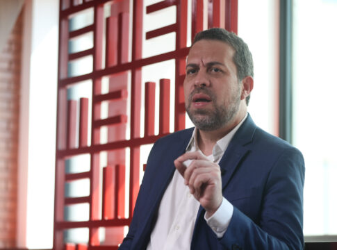 boulos-cobra-banco-central-por-reducao-da-taxa-de-juros:-“agiotagem”