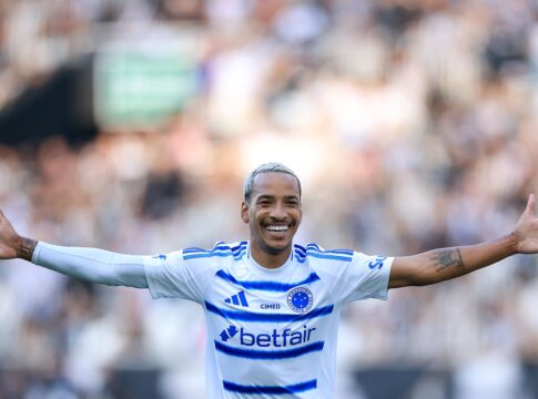 cruzeiro-anuncia-renovacao-de-contrato-de-matheus-pereira-ate-2028