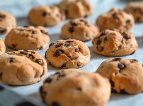 cookie-de-3-ingredientes-e-perfeito-para-fazer-com-as-criancas-nas-ferias