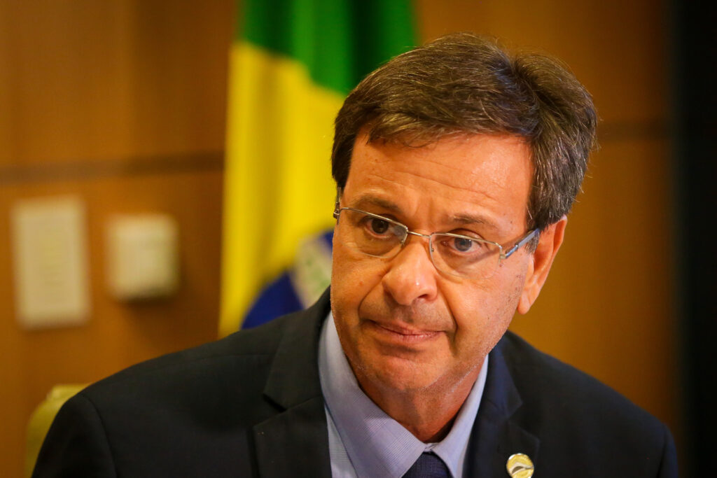 ex-ministro-de-bolsonaro-deixa-o-pl,-mas-diz-que-segue-“bolsonarista”