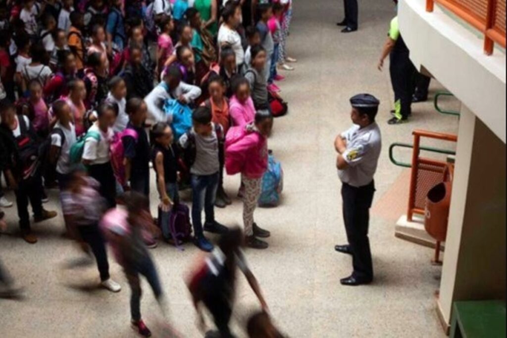 juiza-suspende-proibicao-para-escolas-civico-militares-em-minas-gerais