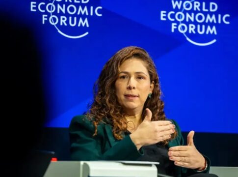 em-davos,-dweck-critica-falta-de-integracao-da-america-latina