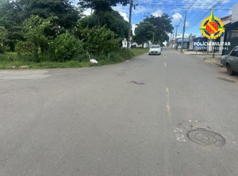 motorista-sem-cnh-bate-em-moto-com-documento-vencido-e-foge