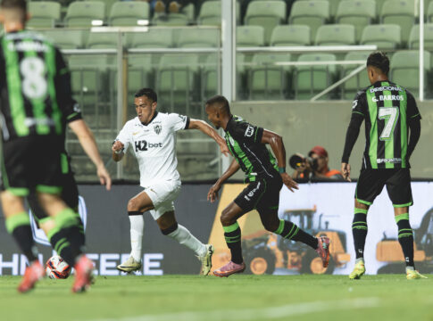 em-classico-brigado,-america-e-atletico-ficam-no-1-x-1-pelo-mineiro