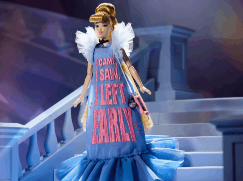 cinderela-ganha-remake-moderno-com-boneca-inspirada-na-alta-costura