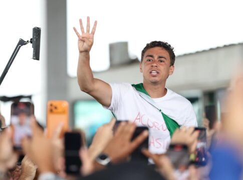 nikolas-inicia-o-4o-dia-de-caminhada-pela-liberdade-por-cristalina