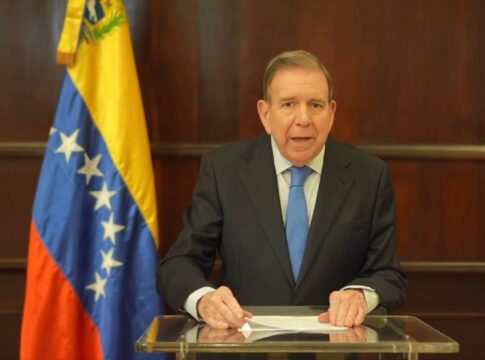 genro-do-opositor-edmundo-gonzalez-e-libertado-da-prisao-na-venezuela