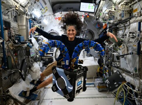 astronauta-da-nasa-que-ficou-presa-no-espaco-anuncia-aposentadoria