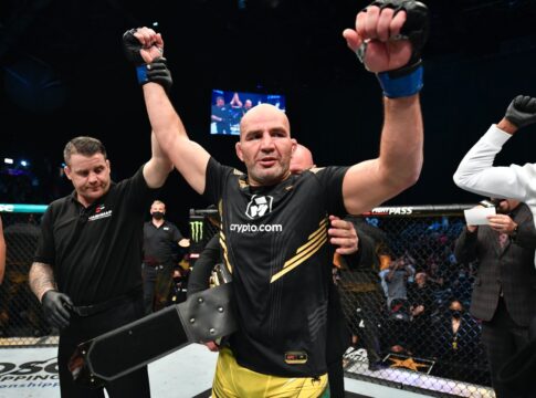 ex-campeoes-do-ufc,-khabib-e-glover-teixeira-treinam-juntos.-veja-video