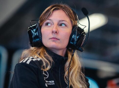 campea-da-f1-academy-e-elevada-a-pilota-de-desenvolvimento-da-mercedes