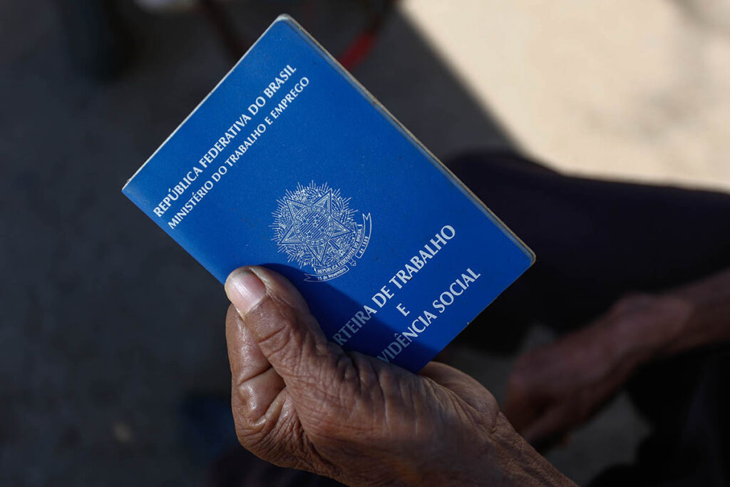 agencias-do-trabalhador-encerram-a-semana-com-573-vagas-de-emprego-no-df