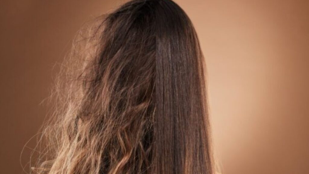 suor-e-frizz:-8-dicas-para-salvar-o-cabelo-no-calor