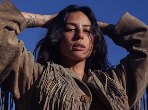 atriz-revela-censura-apos-fazer-criticas-a-fernando-de-noronha